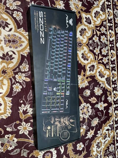 Aula mechanical keyboard