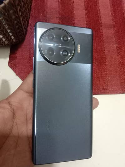 Spark 20 pro plus 10/10