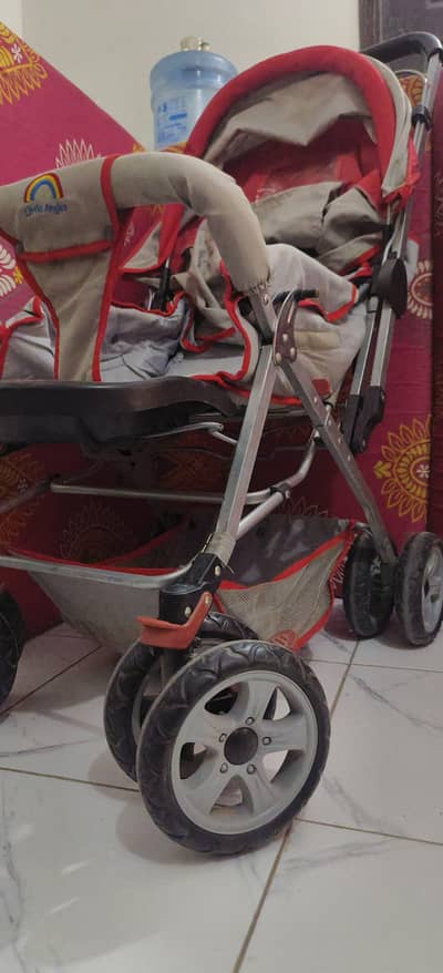 Baby Stroller / Pram – Excellent Condition – Little Angels