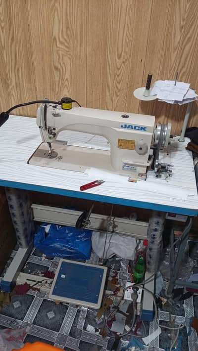 jack/juki sewing machine