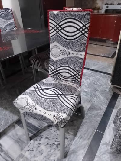 Dinning table with chairs