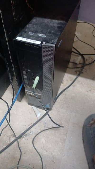 Complete Office Setup - Intel i3 4th Gen Desktops + Monitors + Chairs