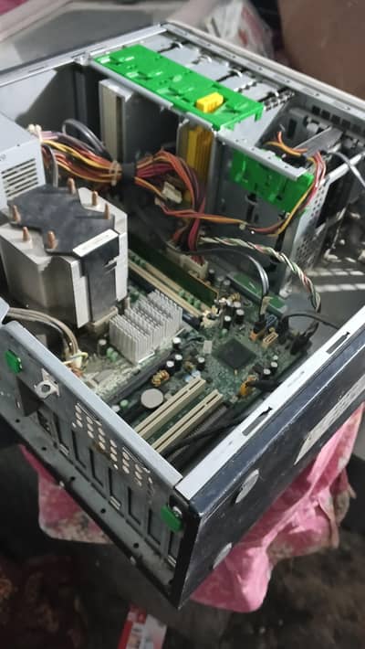 hp CPU  7700   hard desk 160gb for contact 03116991400