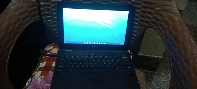 Dell Laptop Chrome Book