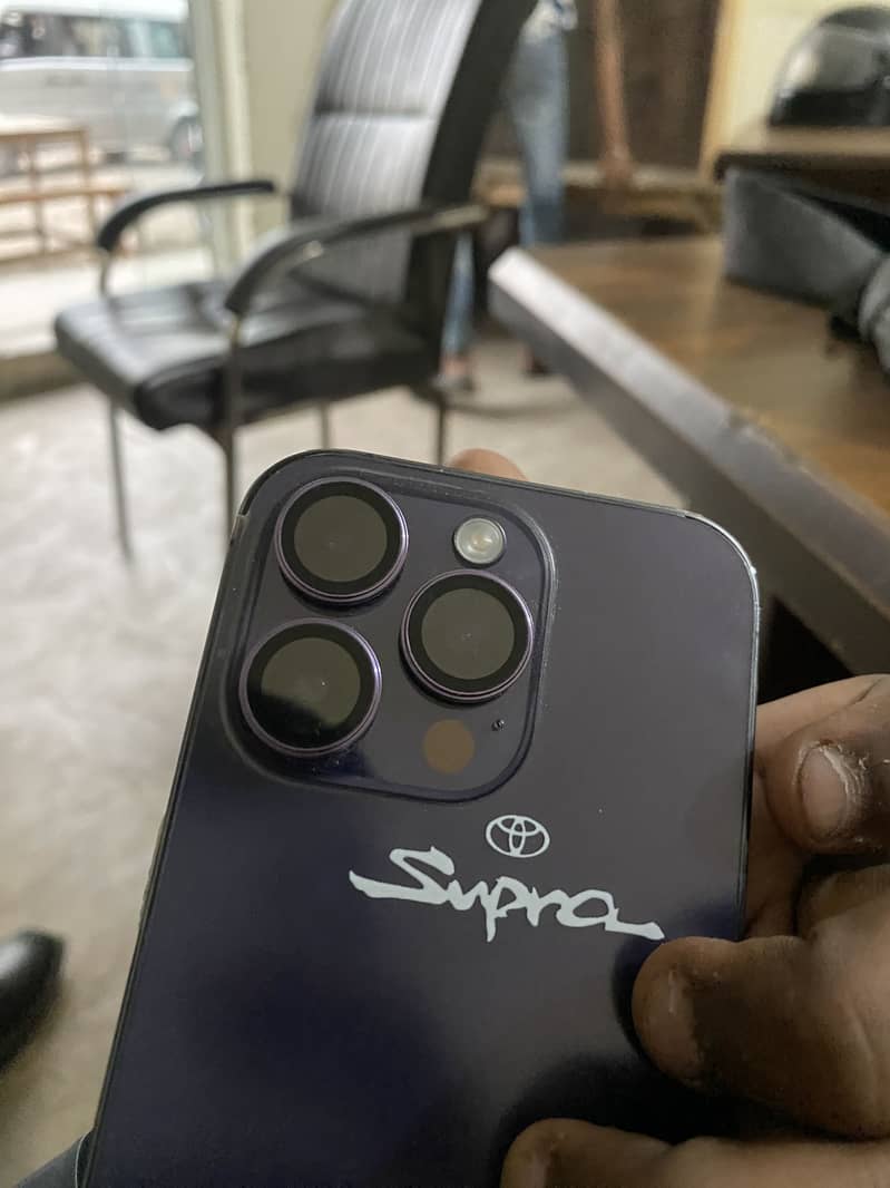 iPhone 14 Pro 2