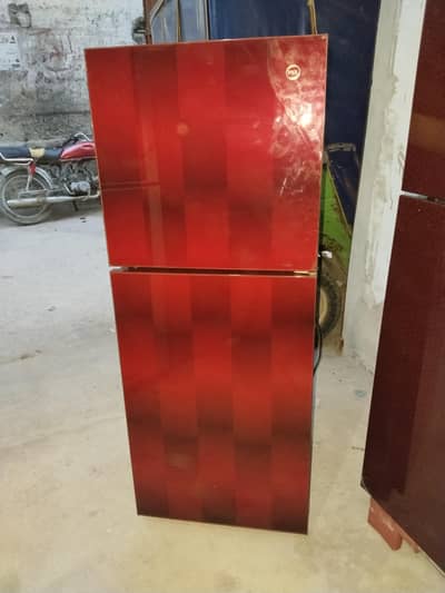 pel Smal size fridge