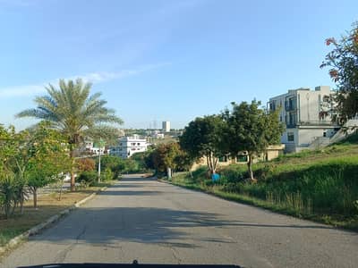 1ST AVENUE, ONE KANAL PLOT FOR SALE IN DHA 5, ISLAMABAD