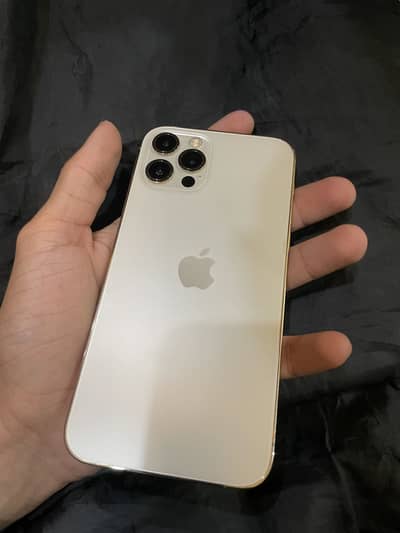 Iphone 12 pro | 128gb | waterpack | scratcheless | 10/10