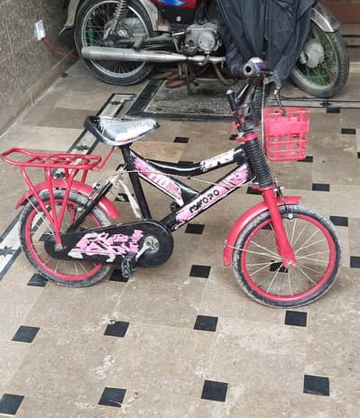 Kids Cycle in good running condition for sale