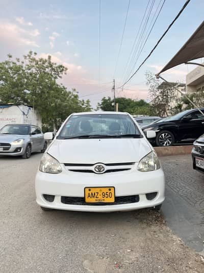 TOYOTA PLATZ F 1.0 2004-2007