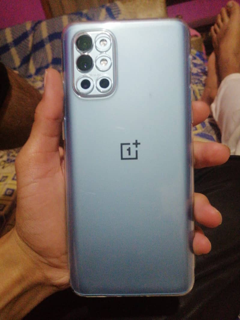 one plus 9R 1