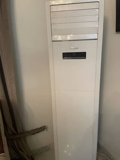 2024 model Gree Hot and Cool