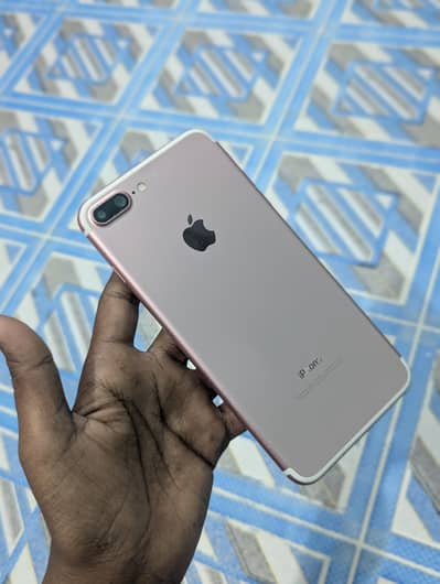 iphone 7plus (128 gb)