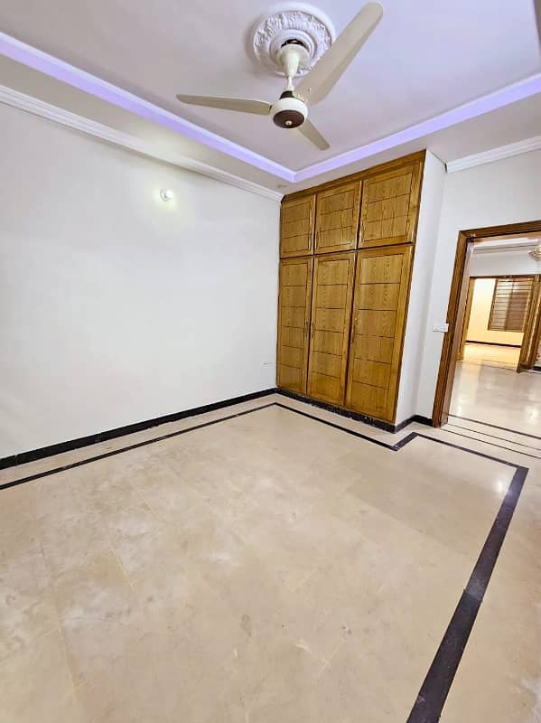 7 Marla Upper Portion With All Basic Necessities 4