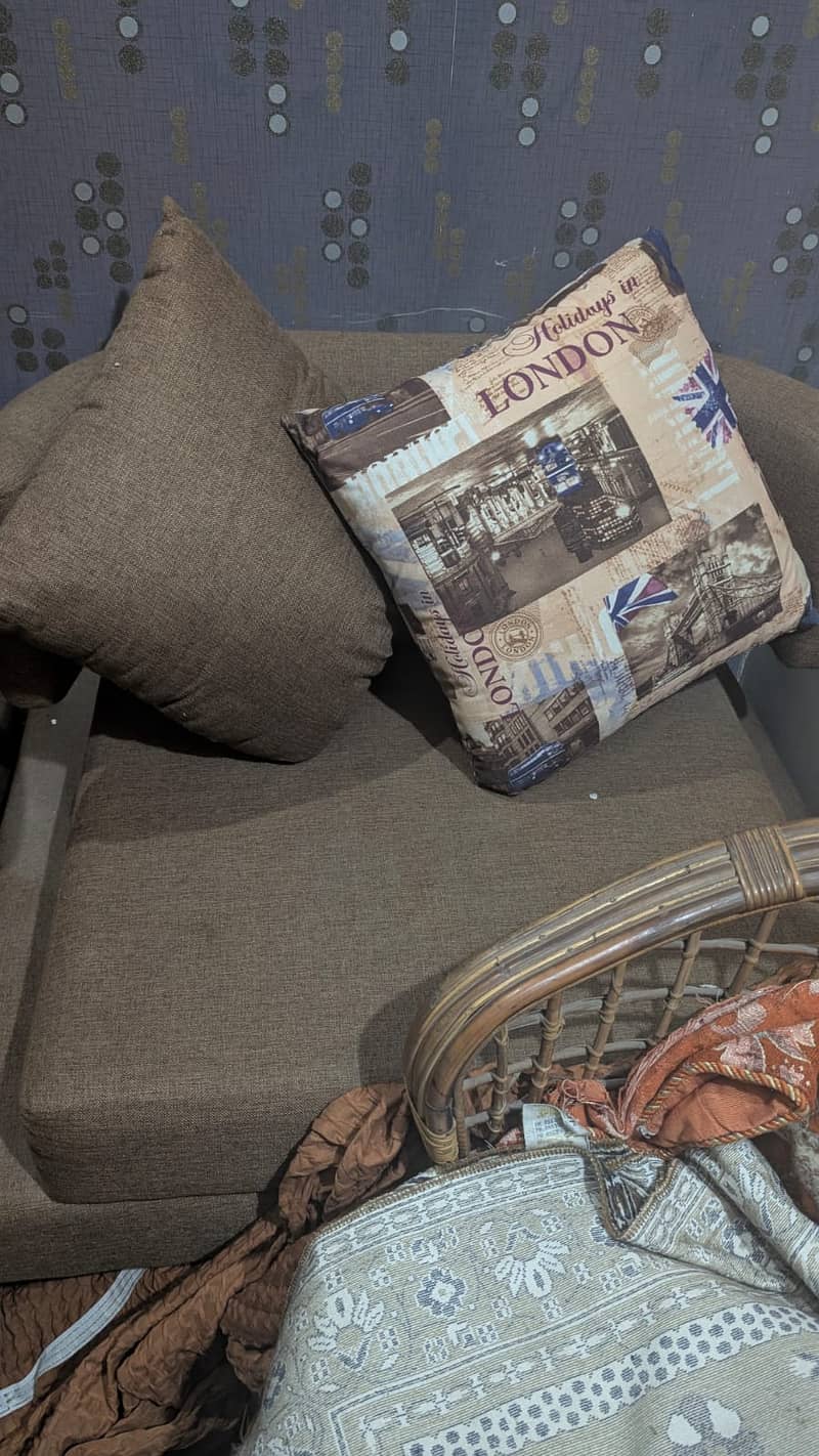 Used Sofa Set 1