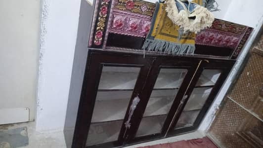 Bartan Wali Almari, Mirror Singhar almari