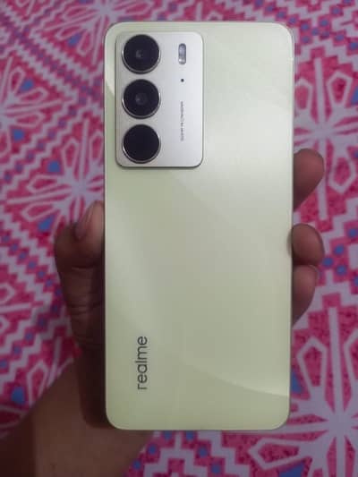 REALME C75