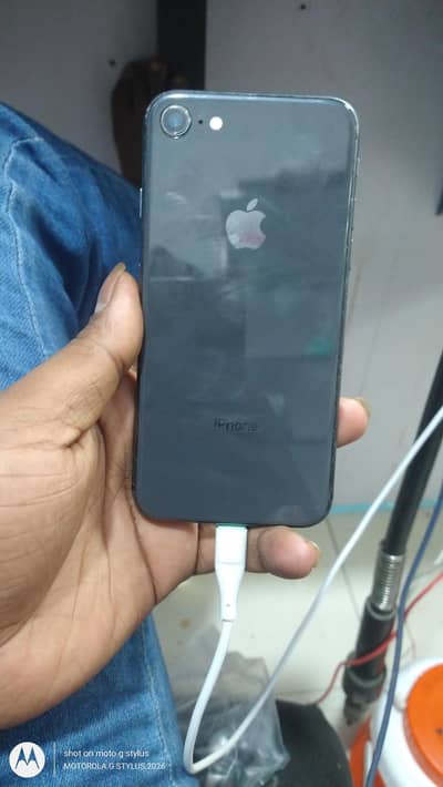 i phone 8 64 GB