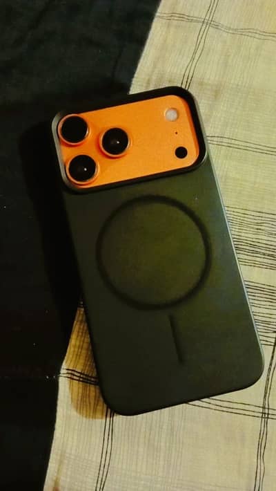 iPhone XR converted 17 pro