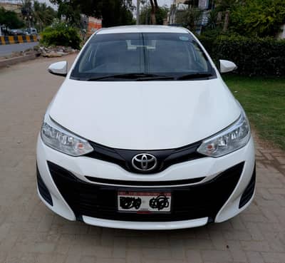 Toyota Yaris GLi 1.3 Manual