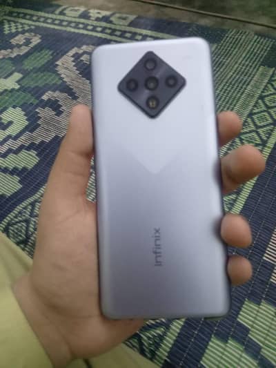 Infinix zero 8I 8GB 128GB