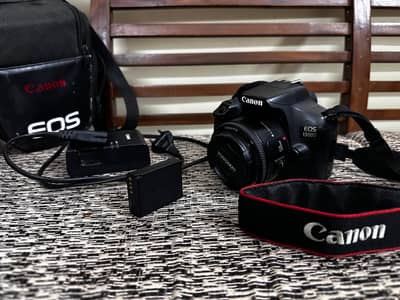 Dslr Canon camera  1300D