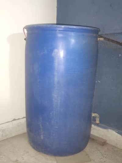 Large Blue Plastic Water Storage Drum – Strong & Durable