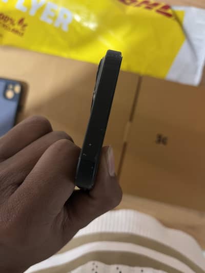 iPhone 13 factory unlock