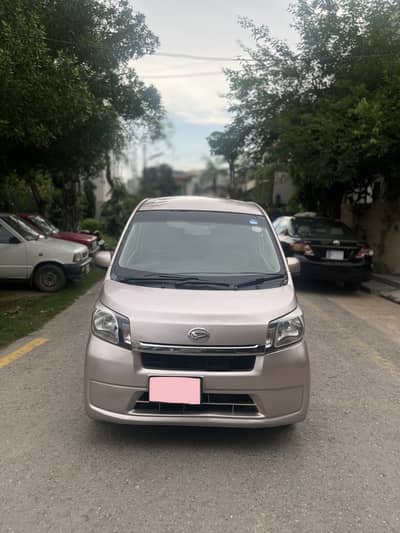 Daihatsu Move (full option)