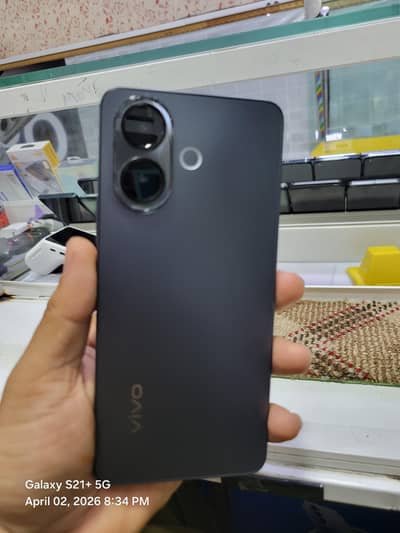 v60 Lite 5G Full warranty