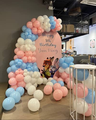 jumping castle. Home baloon decor, birthday Decor, Event Planners,