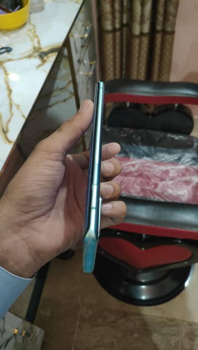 Only buyer contact me