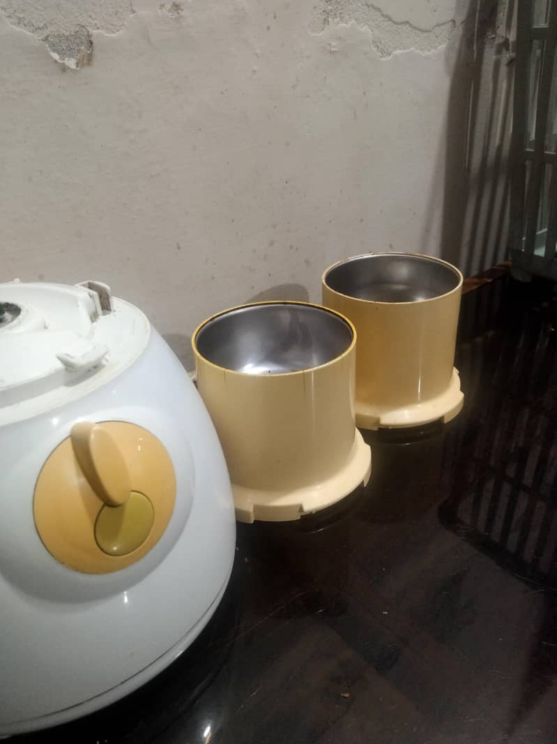 juicer machine blander 1