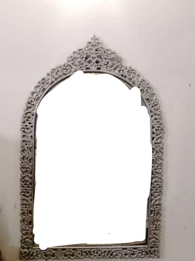 dressing table with mirror frame