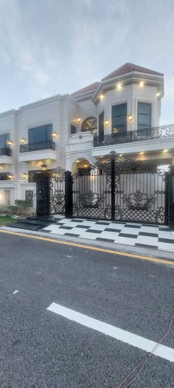 House For Sale At Kent Housing Society Sialkot