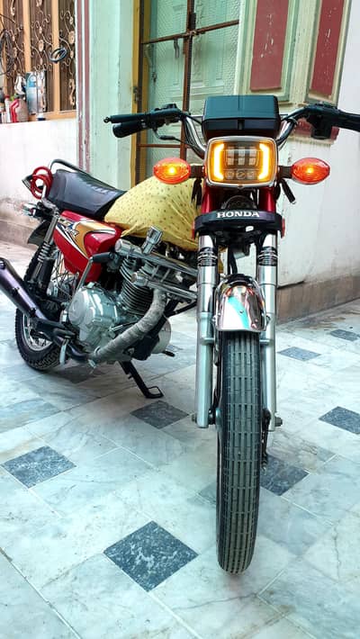 HONDA CG125