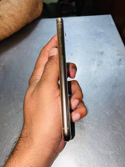 iPhone XS 64GB non PTA