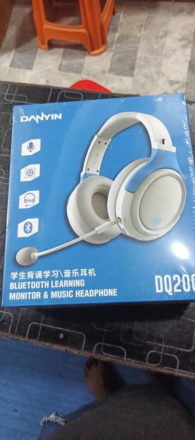 wirles headphone and wir head phone 2 in 1
