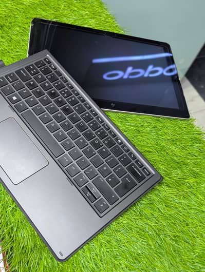 HP Elite x2 Tablet  + Laptop