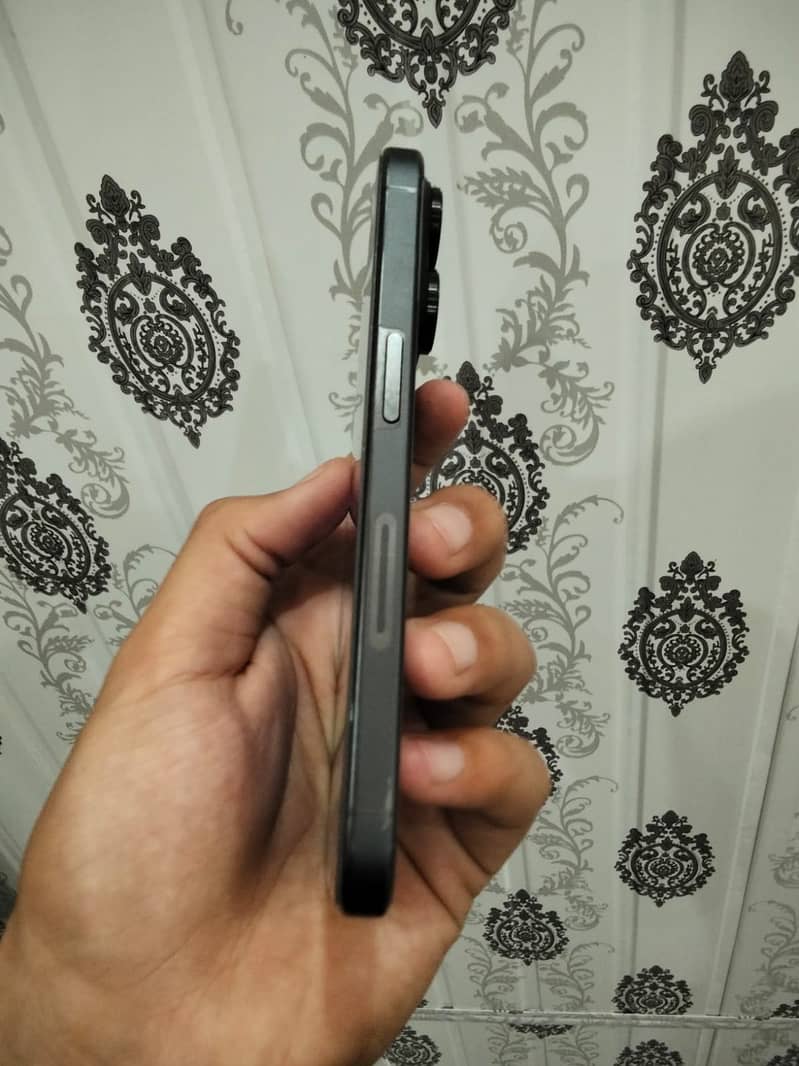 Mobile complete name ????? 1