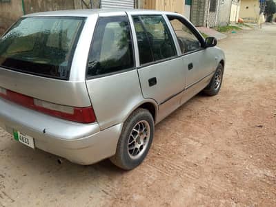 suzuki cultus 2004 model