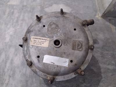 Landirenzo CNG Kit, Inflex CNG Cylinder with Stand & Other Accessories