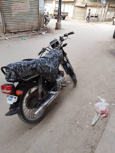 10/10 condition model union star karachi