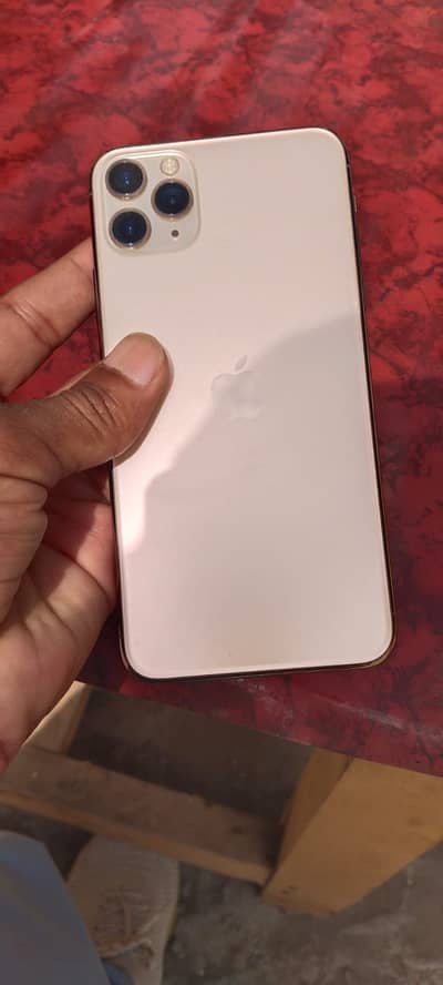 I phone 11 pro max 256gb pta approved