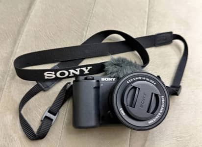 Sony ZV E-10 Brand new condition
