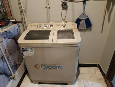 KENWOOD SEMI AUTOMATIC WASHING MACHINE FOR SALE