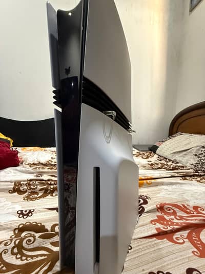 PS5 Pro 2TB Disc Edition - Like New | With 6 Discs