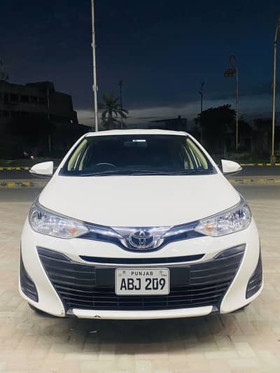 Toyota yaris model 20/21