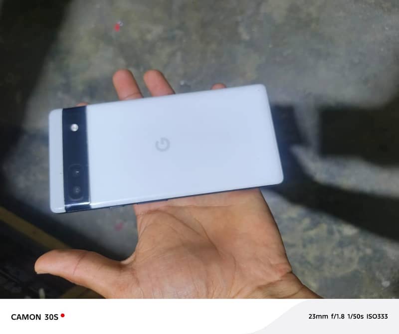 Google Pixel 6A 1