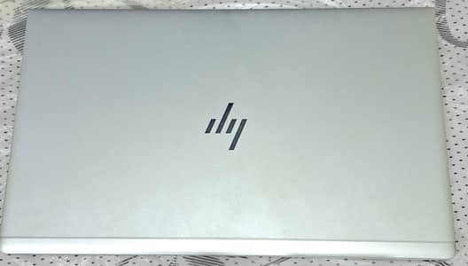 HP laptop 10/10 condition